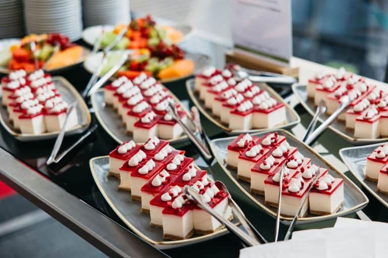 Delicious layered desserts with fruit and chocolate at the VFLI Conference 2026.